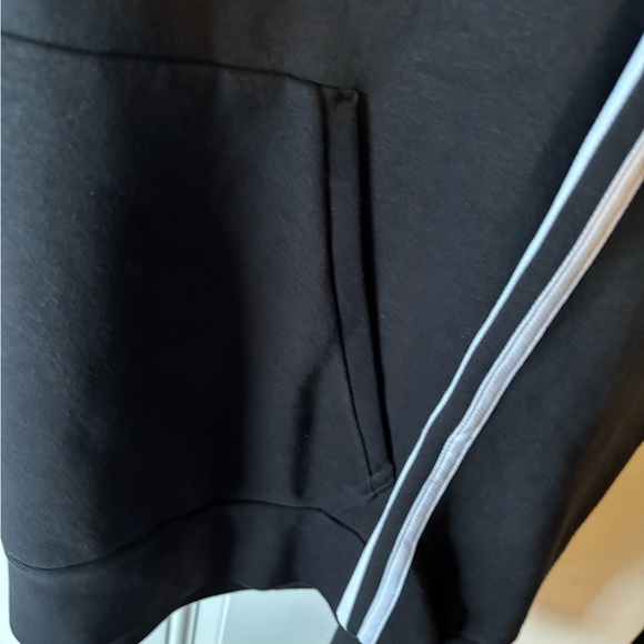 Adidas Black Sweatshirt with Iconic Stripes - Picture 6 of 8